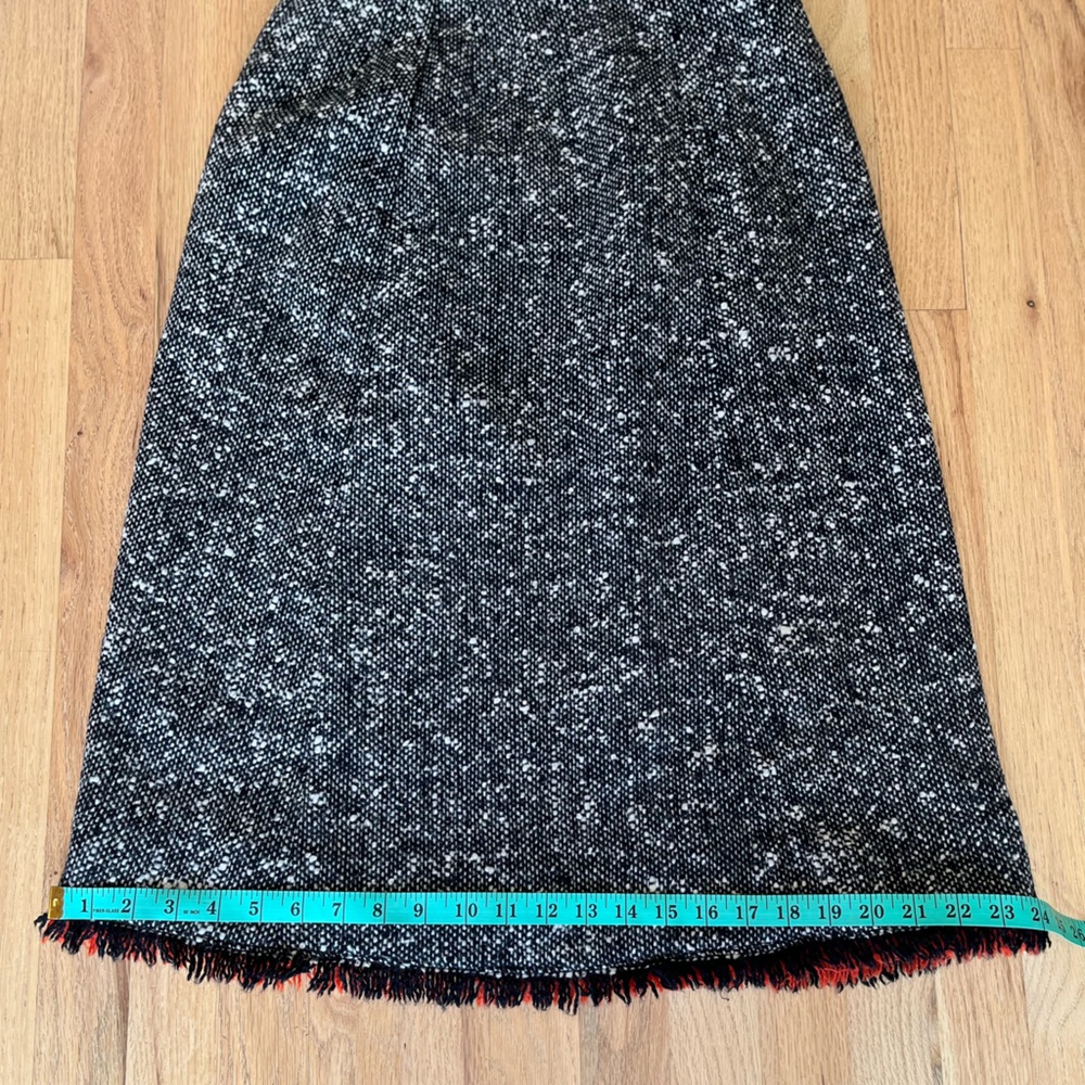 VTG 100% Wool Sloat & Co/NY Black and Red Tweed Skirt - Picture 12 of 12